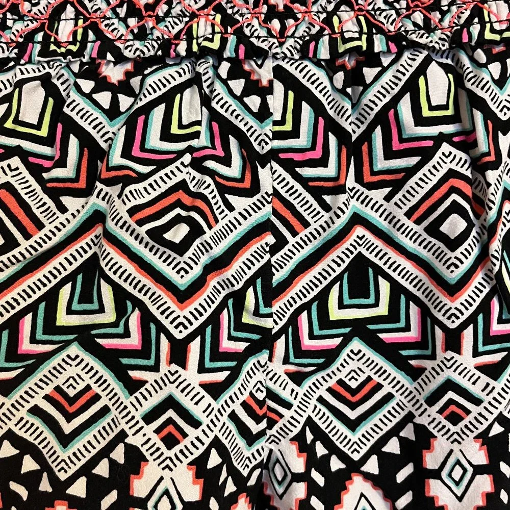 NWOT Justice Aztec patterned short size 12